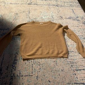 Brown knit crewneck